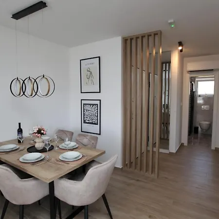 Apartment Sweet Dreams Trogir Exterior photo